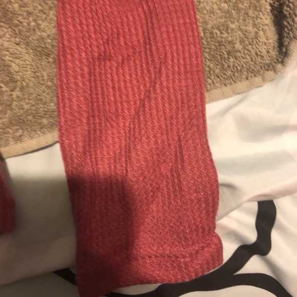 Shein Ribbed Top - Picture 4 of 5